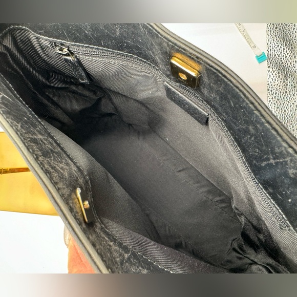 Gucci-Authentic-GG Canvas Shoulder Bag Black Leather - Picture 10 of 15